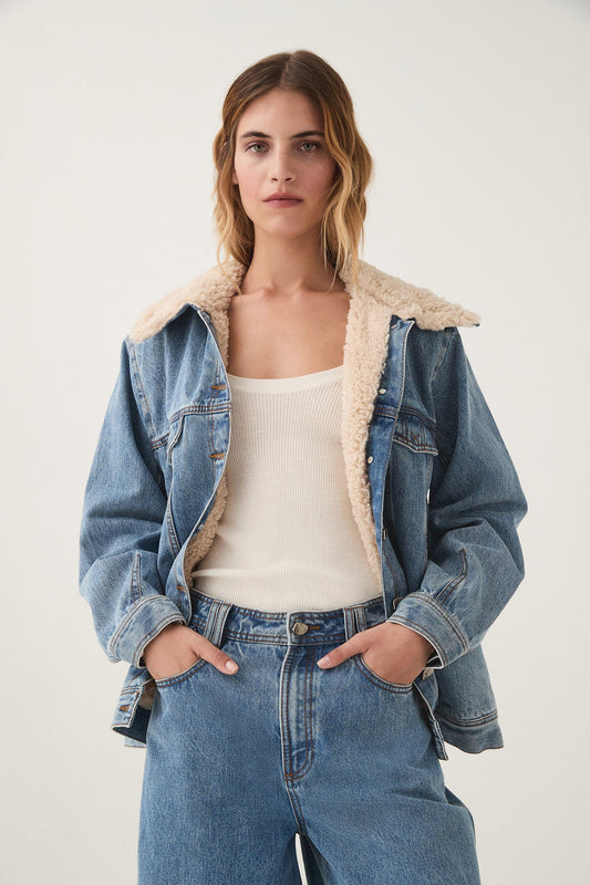 Women Outline Denim Jacket | Aje