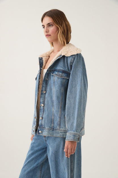 Women Outline Denim Jacket | Aje