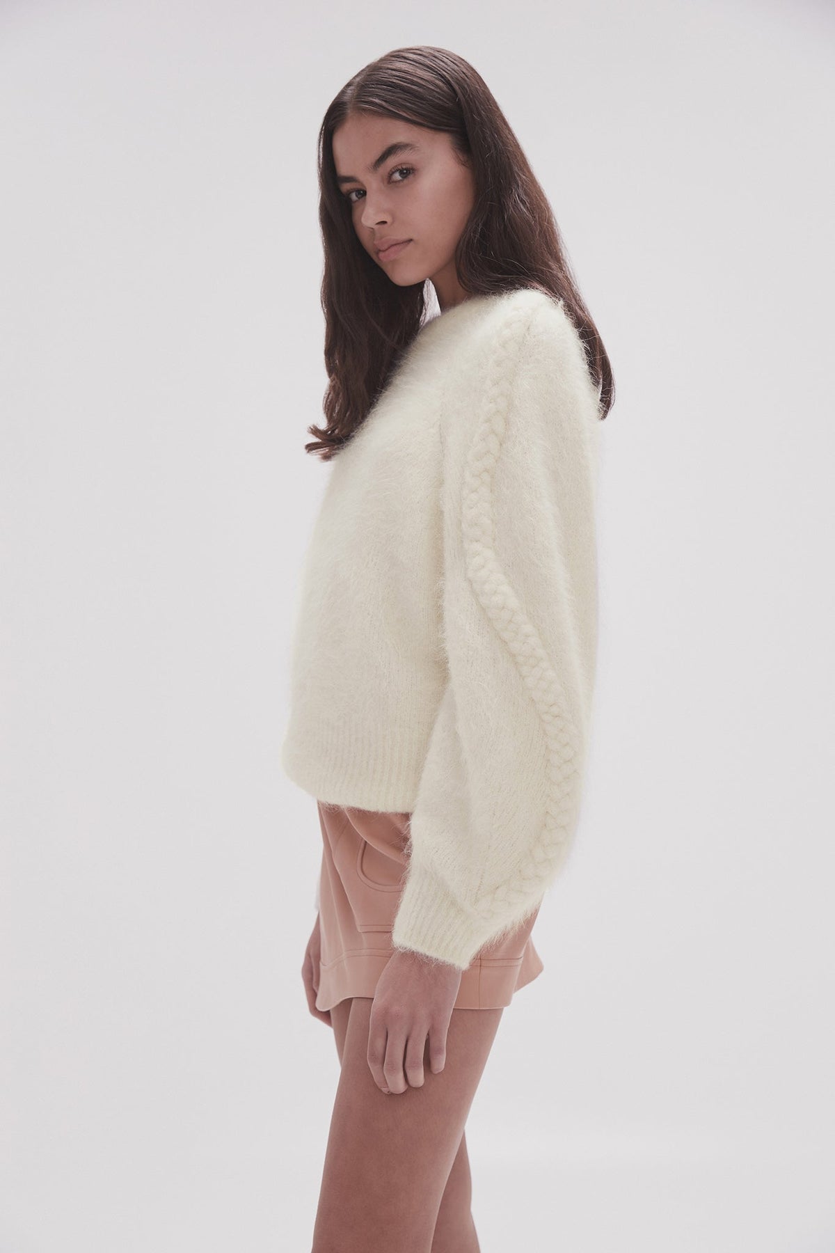 Women Mira Fluffy Jumper | Aje