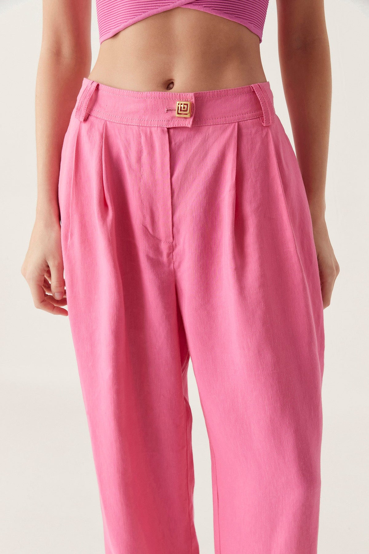Women Sentiment Tailored Pant | Aje