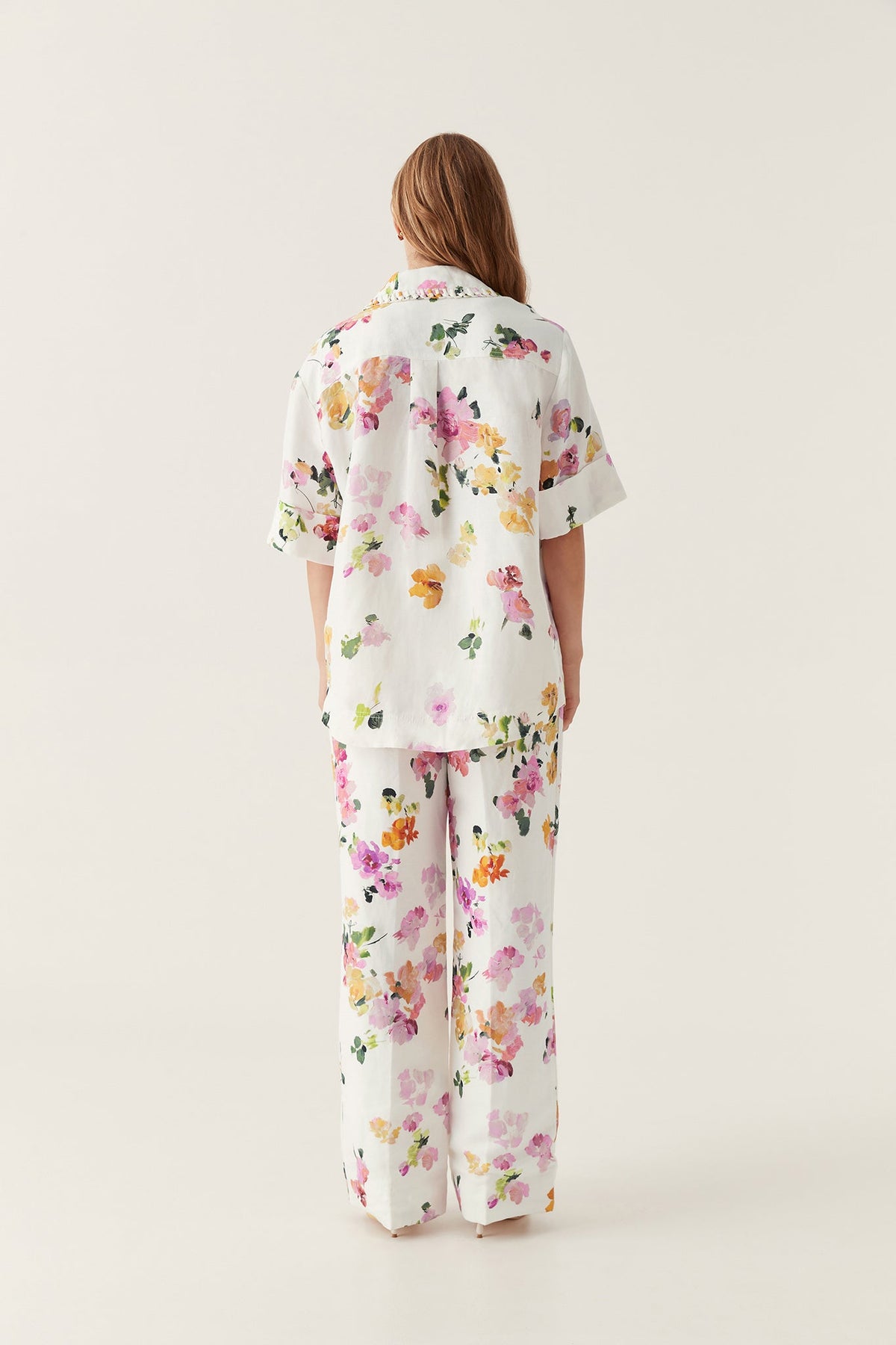 Women Portray Relaxed Pant | Aje