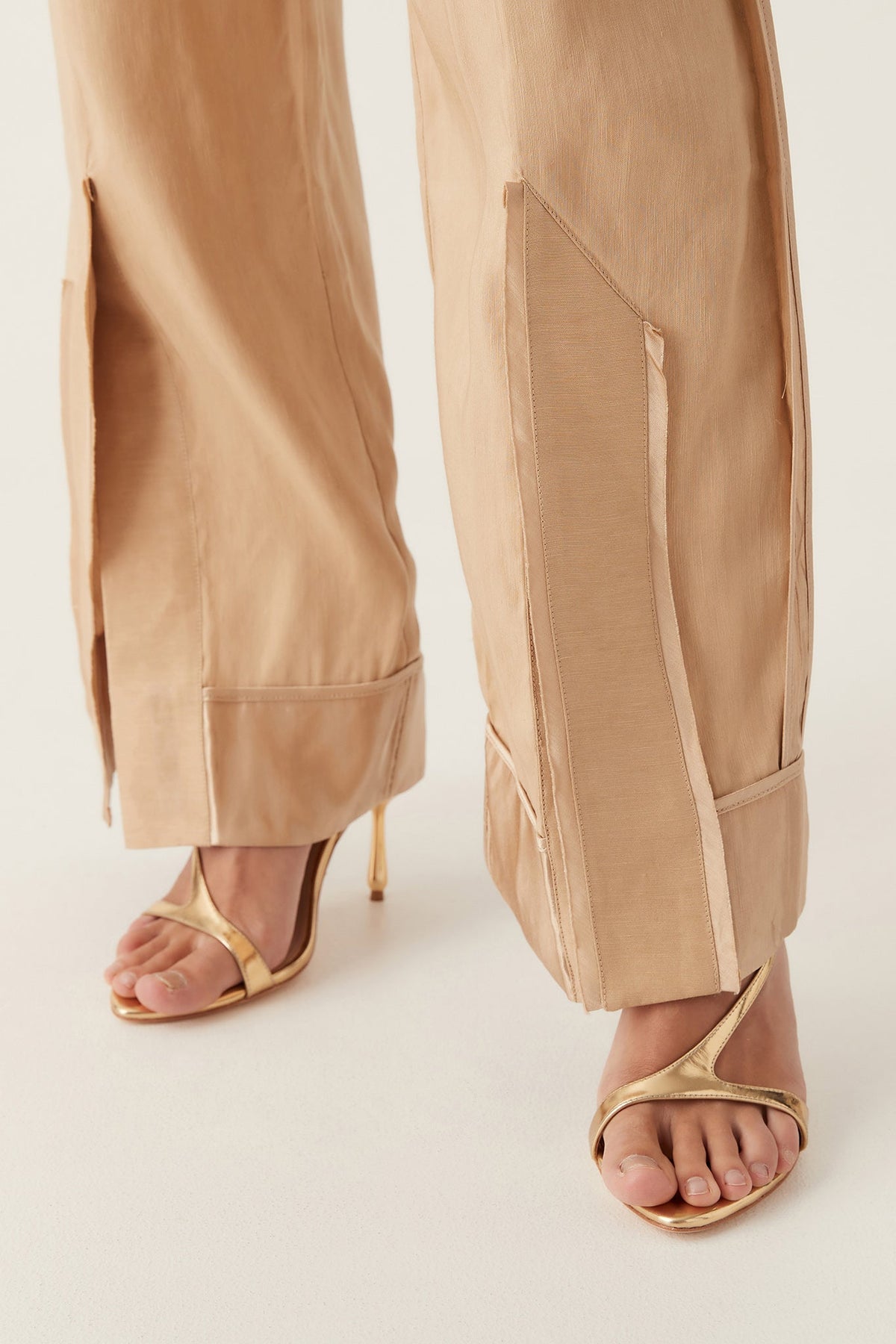 Women Insight Deconstructed Pant | Aje