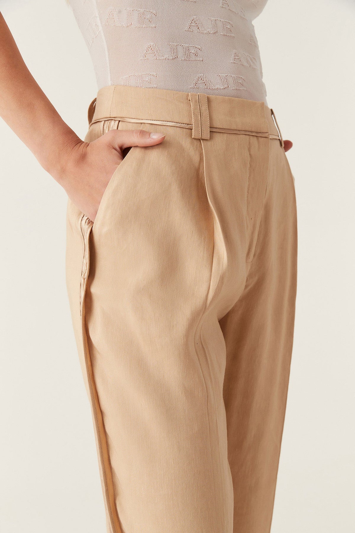 Women Insight Deconstructed Pant | Aje