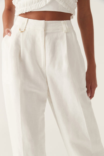 Women Portray Relaxed Pant | Aje