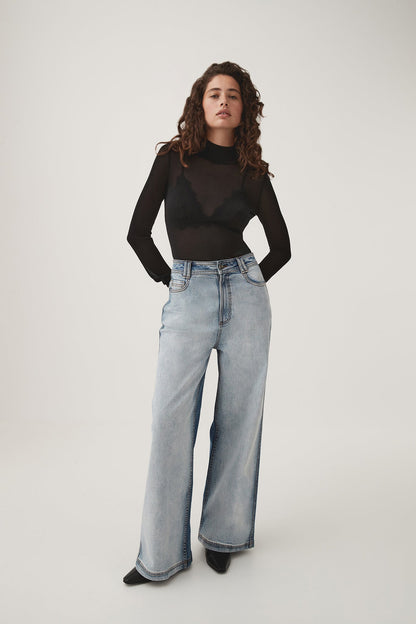 Women Rae Long Sleeve Skivvy | Aje