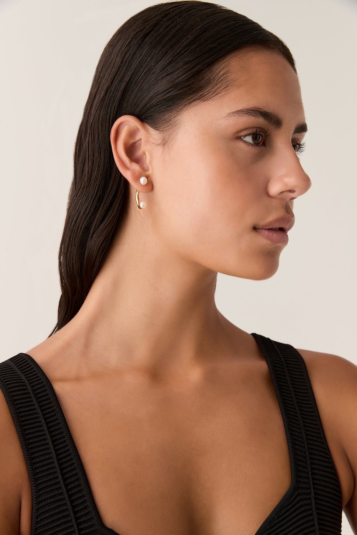 Women Spectral Mini Pearl Drop Stud | Aje