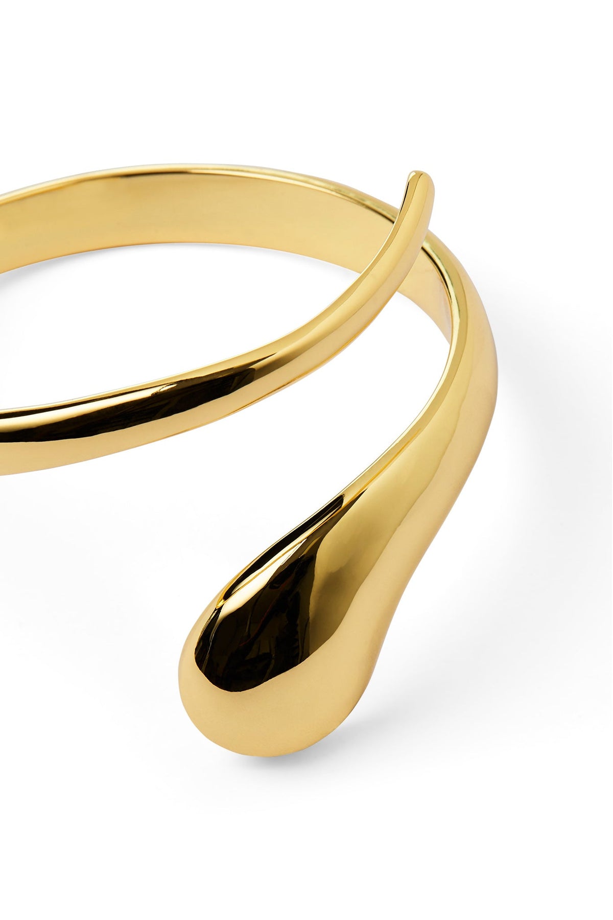 Women Momentum Asymmetric Cuff | Aje