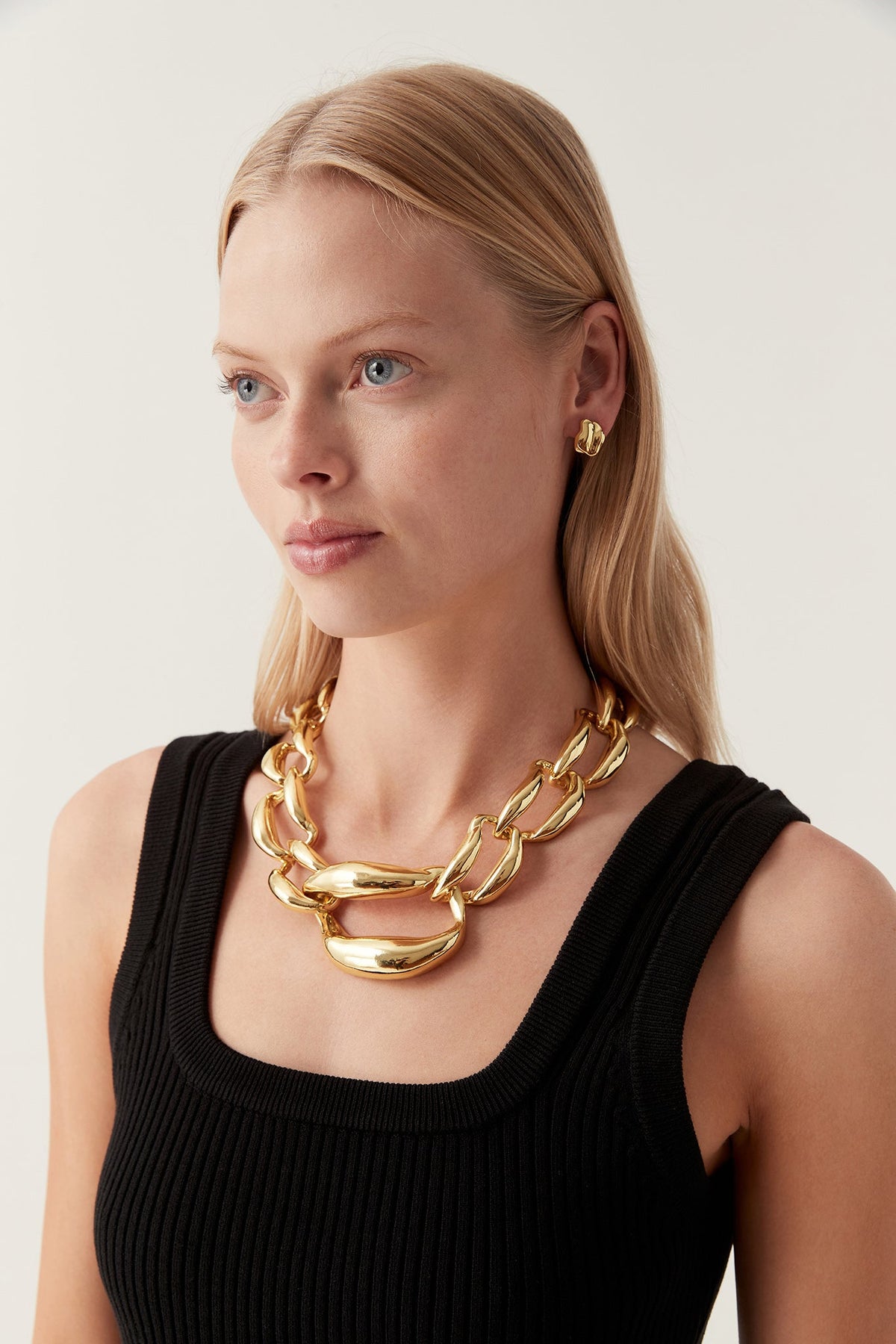 Women Paloma Bold Chain Necklace | Aje